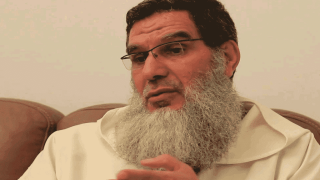 بسبب سي الكالة الفيزازي يطلق النار على باسو